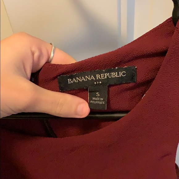 Banana Republic women’s tank top - Picture 3 of 3